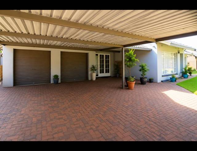4 BEDROOM HOUSE FOR SALE IN THREE RIVERS